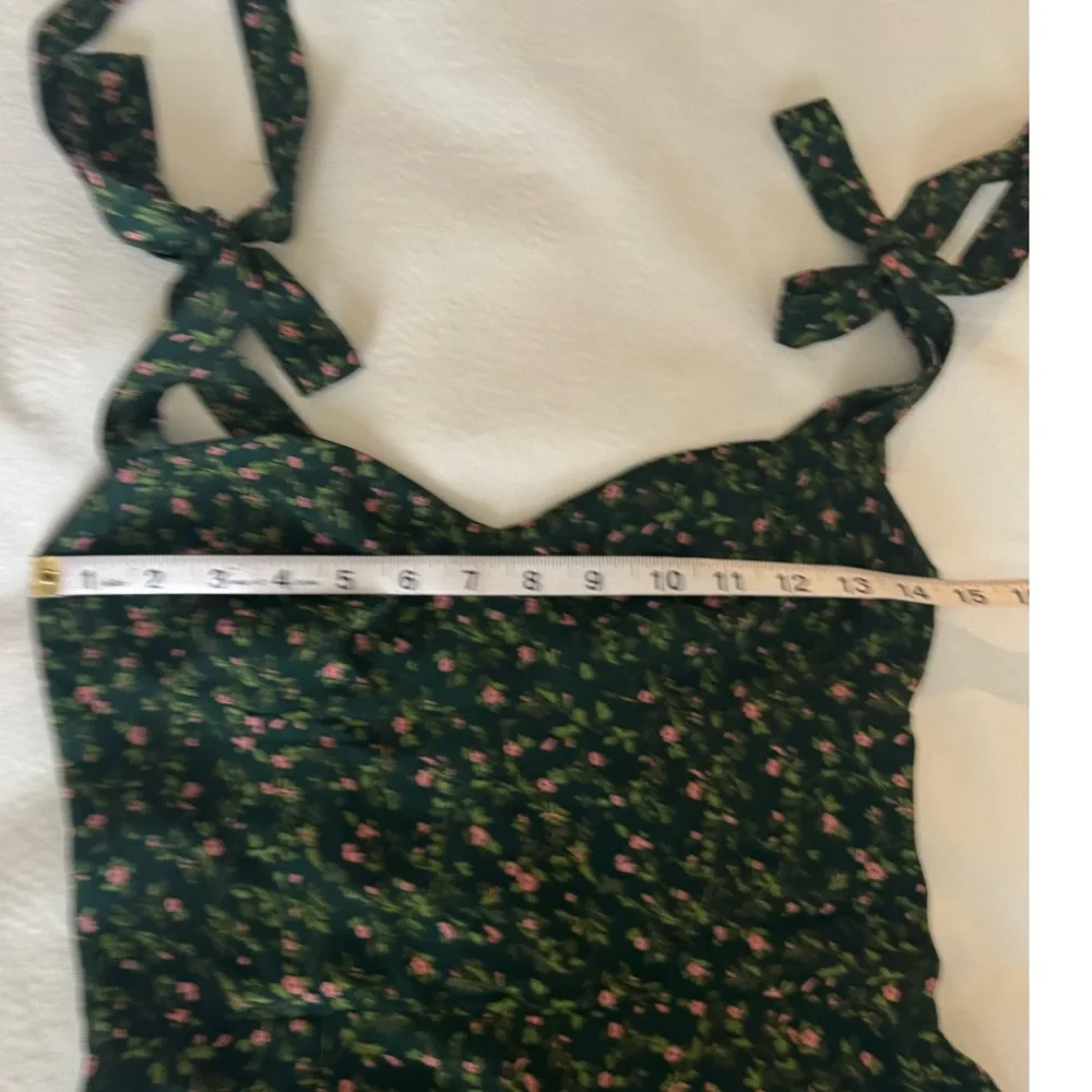 Reformation Niara Mini Dress in the Coriander Floral  Size: 4 - Picture 7 of 12